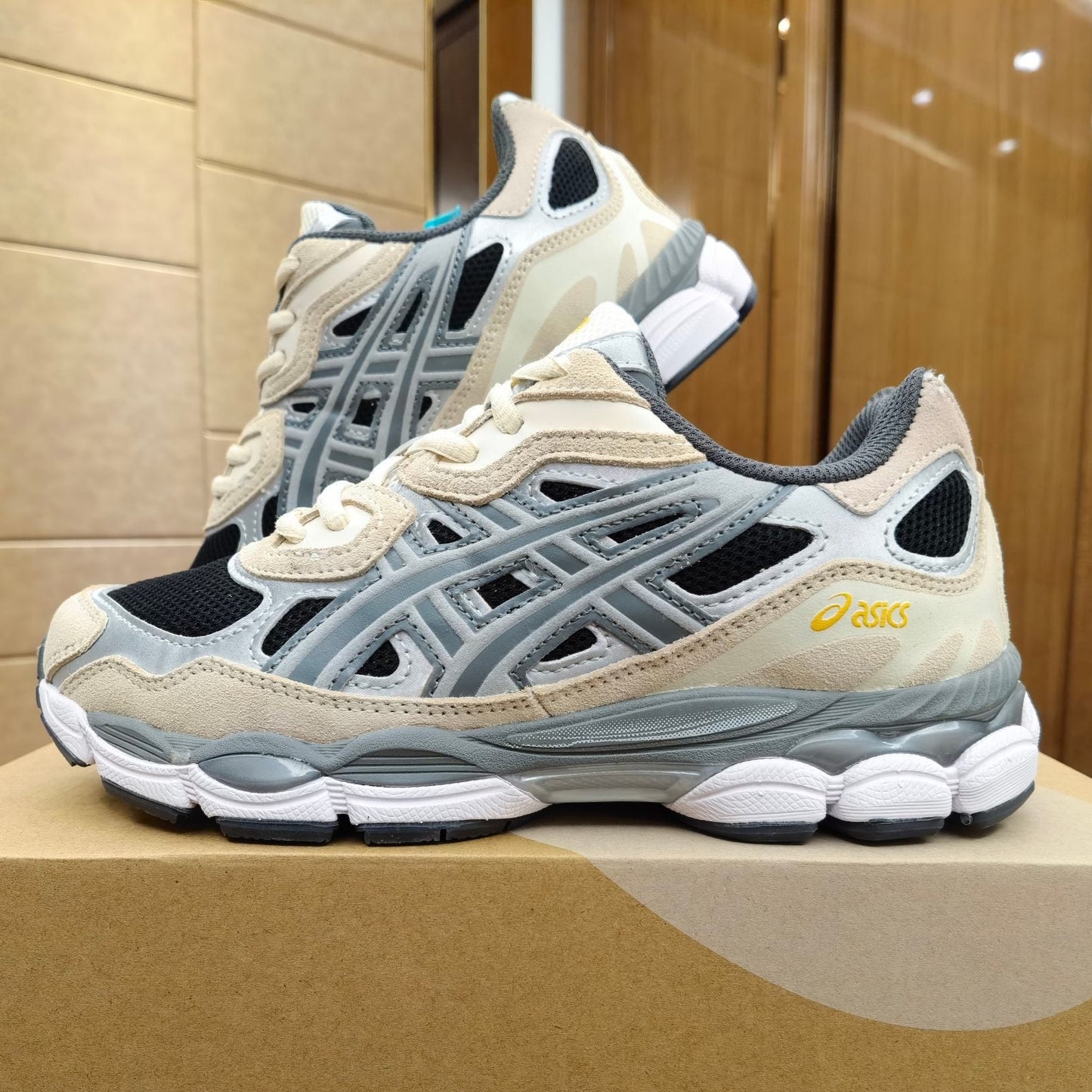 AAAA Pure Original Putian New Gel-NYC Wearable Spliced Mesh Breathable Dad Shoes Anti-slip Cushioning Running Shoes