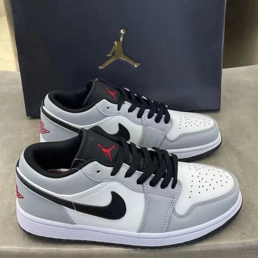 AJ1 low-top pure white basketball shoes for men and women trendy versatile